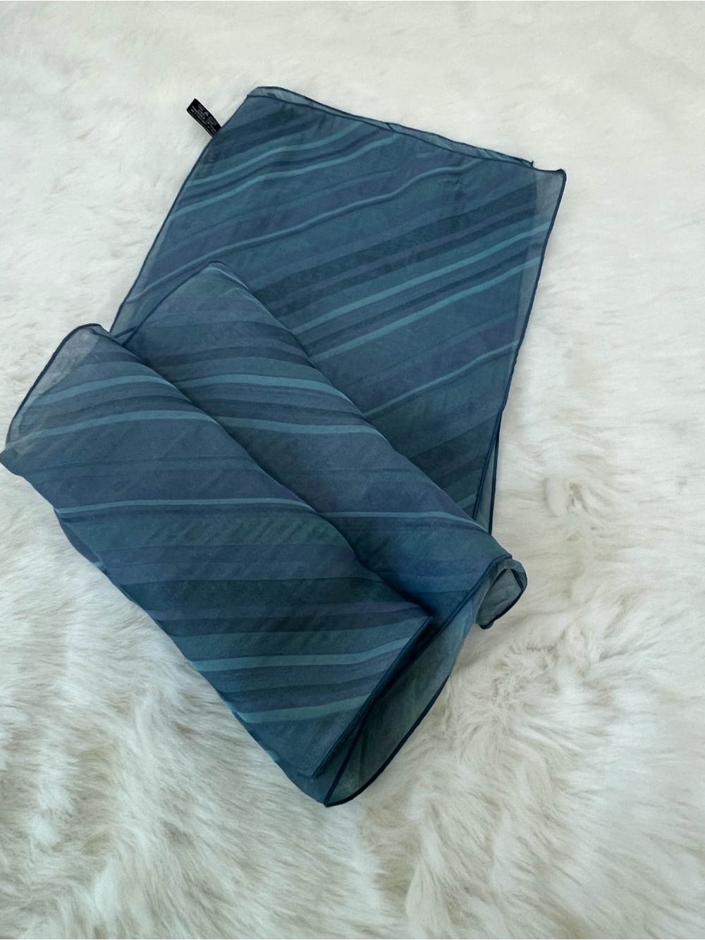 DKNY 100% Silk Made in Italy scary Hair Bandana 70”x11.5”